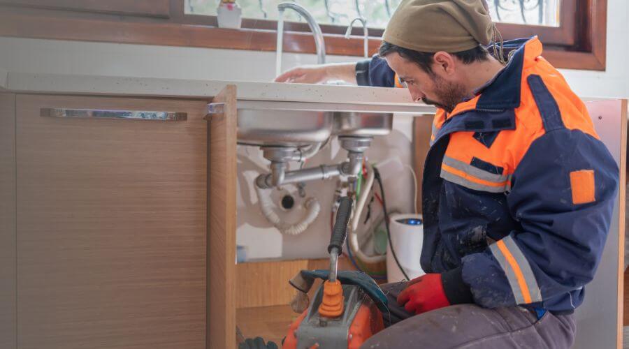 Professional sink repair in Welaka, FL